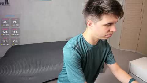 elliot_winki online show from July 27, 2026, 5:09 pm