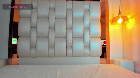 Snapshot of elliott_veelez chatting on February 2, 2025, 3:28 pm E L L I O T V E L E Z online show from February 2, 2025, 3:28 pm