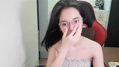 ellsa9x online show from September 22, 2025, 2:24 am