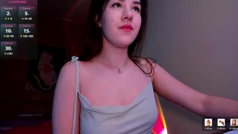 Snapshot of elly__green chatting on April 20, 2026, 2:14 am Elly online show from April 20, 2026, 2:14 am