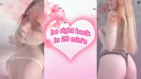 elly_ary online show from March 9, 2025, 9:14 pm