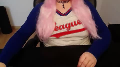 Elly online show from March 23, 2026, 7:12 am