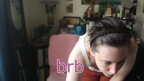 Elly Naomi online show from September 20, 2025, 4:30 pm