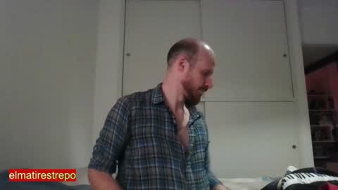 Snapshot of elmatirestrepo chatting on January 4, 2025, 4:12 am Mati Restrepo online show from January 4, 2025, 4:12 am