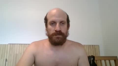 Snapshot of elmatirestrepo chatting on February 15, 2026, 9:22 pm Mati Restrepo online show from February 15, 2026, 9:22 pm