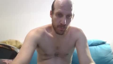 Snapshot of elmatirestrepo chatting on March 28, 2026, 11:59 pm Mati Restrepo online show from March 28, 2026, 11:59 pm