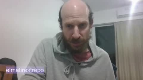 Snapshot of elmatirestrepo chatting on May 13, 2026, 2:20 am Mati Restrepo online show from May 13, 2026, 2:20 am