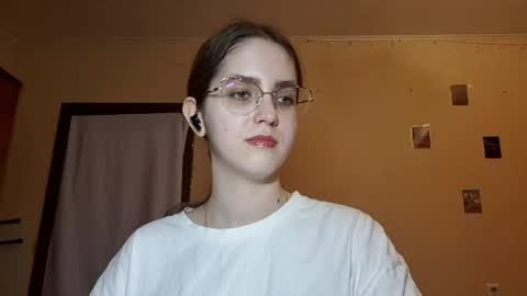 Kate online show from April 26, 2026, 2:15 pm