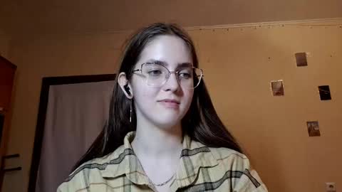 Kate online show from April 29, 2026, 3:27 pm