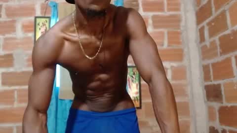 Snapshot of elmiltonnjakee chatting on June 23, 2026, 6:28 pm elmiltonnjakee online show from June 23, 2026, 6:28 pm