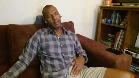 Snapshot of elmorenazogt chatting on November 16, 2025, 3:56 am My name is Elmore. Please say hello I like to chat with you. If you have requests or dirty talk please use tip online show from November 16, 2025, 3:56 am