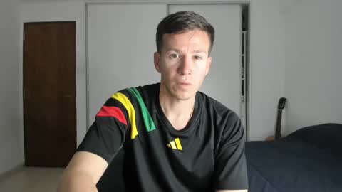 Snapshot of elnenedearg chatting on September 20, 2025, 10:22 pm elnenedearg online show from September 20, 2025, 10:22 pm