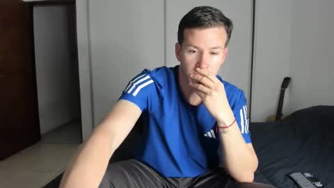 Snapshot of elnenedearg chatting on September 30, 2025, 12:15 am elnenedearg online show from September 30, 2025, 12:15 am