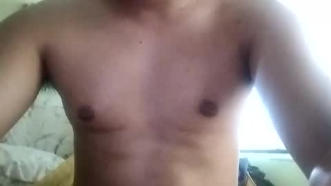 Estoy usando Telegram  online show from February 16, 2025, 5:15 pm