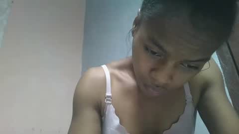 Snapshot of elodie228680 chatting on May 2, 2026, 3:22 am elodie228680 online show from May 2, 2026, 3:22 am