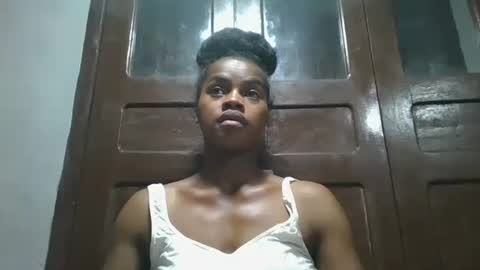 Snapshot of elodie228680 chatting on May 7, 2026, 7:30 pm elodie228680 online show from May 7, 2026, 7:30 pm