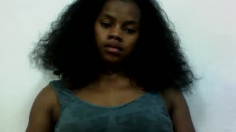 Snapshot of elodie228680 chatting on June 7, 2026, 4:44 pm elodie228680 online show from June 7, 2026, 4:44 pm