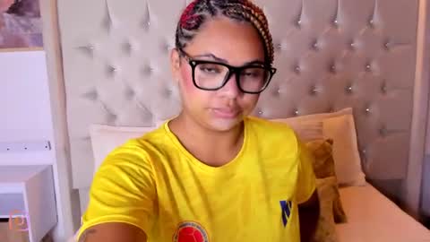 Snapshot of eloisa_cleavage_ chatting on July 3, 2026, 10:10 am Maya online show from July 3, 2026, 10:10 am