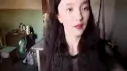 Snapshot of elouisevallian chatting on June 18, 2026, 9:14 am Elara online show from June 18, 2026, 9:14 am