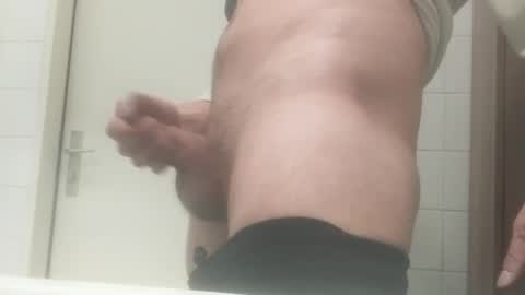 Bigcock Callboy online show from May 18, 2026, 12:07 am