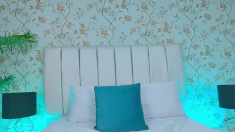 Snapshot of elsa_gb chatting on February 20, 2026, 6:26 am Isabela Martinez online show from February 20, 2026, 6:26 am