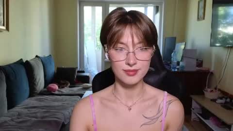 Snapshot of elsaangel chatting on June 5, 2026, 5:25 am elsaangel online show from June 5, 2026, 5:25 am