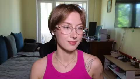Snapshot of elsaangel chatting on June 18, 2026, 9:14 am elsaangel online show from June 18, 2026, 9:14 am