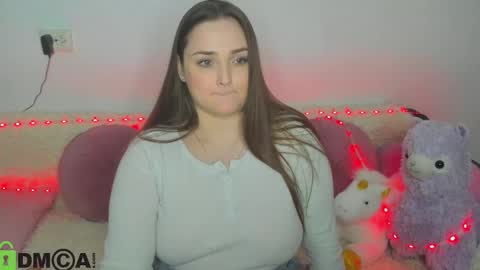 Elsa online show from December 10, 2024, 9:33 pm