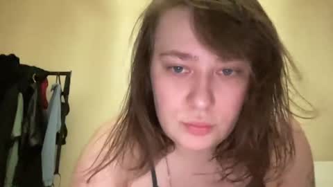 Snapshot of elsasquirt chatting on June 18, 2026, 3:49 pm Elsa online show from June 18, 2026, 3:49 pm