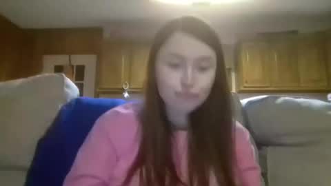 Elsie Rain online show from February 4, 2026, 1:44 am