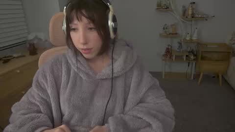 ELS online show from December 1, 2025, 10:48 pm