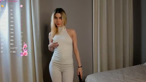 Snapshot of elswythbareford chatting on October 1, 2025, 3:51 pm Elizabeth online show from October 1, 2025, 3:51 pm