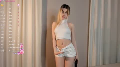 Snapshot of elswythbareford chatting on October 17, 2025, 4:09 pm Elizabeth online show from October 17, 2025, 4:09 pm