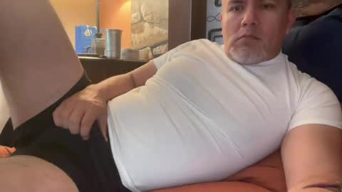 Snapshot of elvecinoequipadon chatting on June 15, 2026, 3:36 pm Petrhus Rockpic online show from June 15, 2026, 3:36 pm