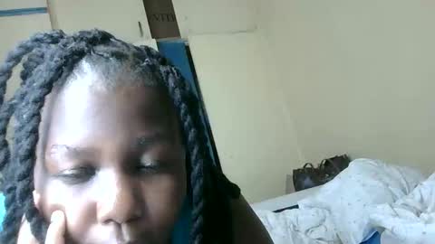 flo online show from October 18, 2025, 8:15 am