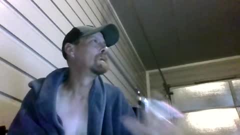 elwooood7 online show from August 8, 2026, 10:39 am