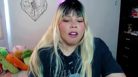 Ely online show from October 14, 2025, 7:14 pm