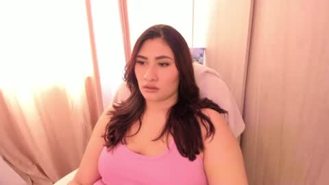 Snapshot of elyross_ chatting on July 9, 2026, 6:01 pm Ross online show from July 9, 2026, 6:01 pm