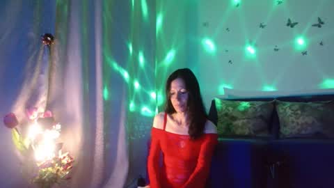 Elisa online show from June 12, 2026, 6:51 pm