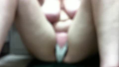 elyseblue online show from April 30, 2026, 4:13 pm