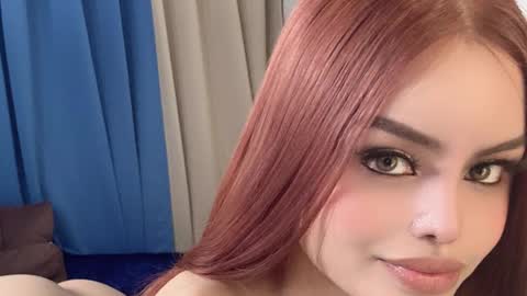 Snapshot of elyshunter chatting on December 3, 2024, 3:33 pm ElysHunter the girl will hunt you online show from December 3, 2024, 3:33 pm