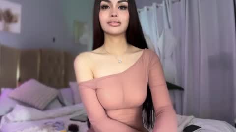 Snapshot of elyshunter chatting on November 27, 2025, 1:35 pm ElysHunter the girl will hunt you online show from November 27, 2025, 1:35 pm