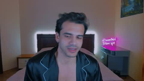Snapshot of elza_rose chatting on March 22, 2026, 9:40 pm elza_rose online show from March 22, 2026, 9:40 pm