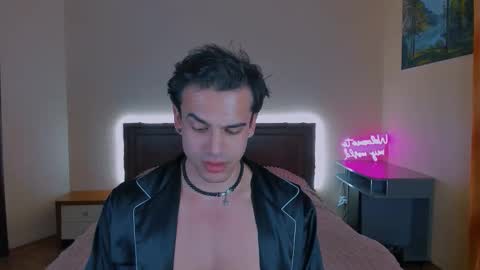 Snapshot of elza_rose chatting on March 24, 2026, 9:09 pm elza_rose online show from March 24, 2026, 9:09 pm