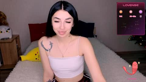 ema_grasie online show from January 19, 2025, 5:48 am