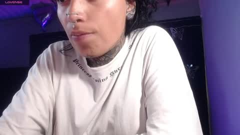 ema_ploxx online show from April 30, 2026, 2:18 am