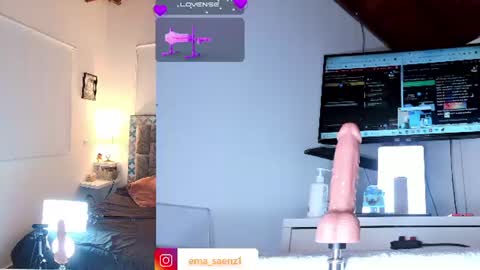 Snapshot of ema_saenz_ chatting on June 23, 2026, 4:10 am Sofia online show from June 23, 2026, 4:10 am