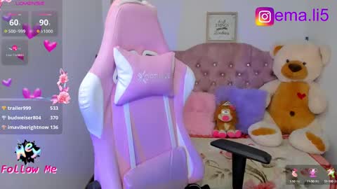 Snapshot of ema_tayy chatting on January 22, 2025, 10:07 am Ema online show from January 22, 2025, 10:07 am