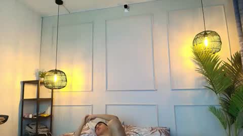 Snapshot of eman_wave chatting on June 1, 2026, 11:56 am eman_wave online show from June 1, 2026, 11:56 am
