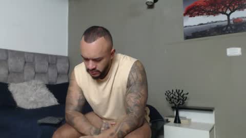 Snapshot of emanuelspencer chatting on June 27, 2026, 3:55 am emanuelspencer online show from June 27, 2026, 3:55 am